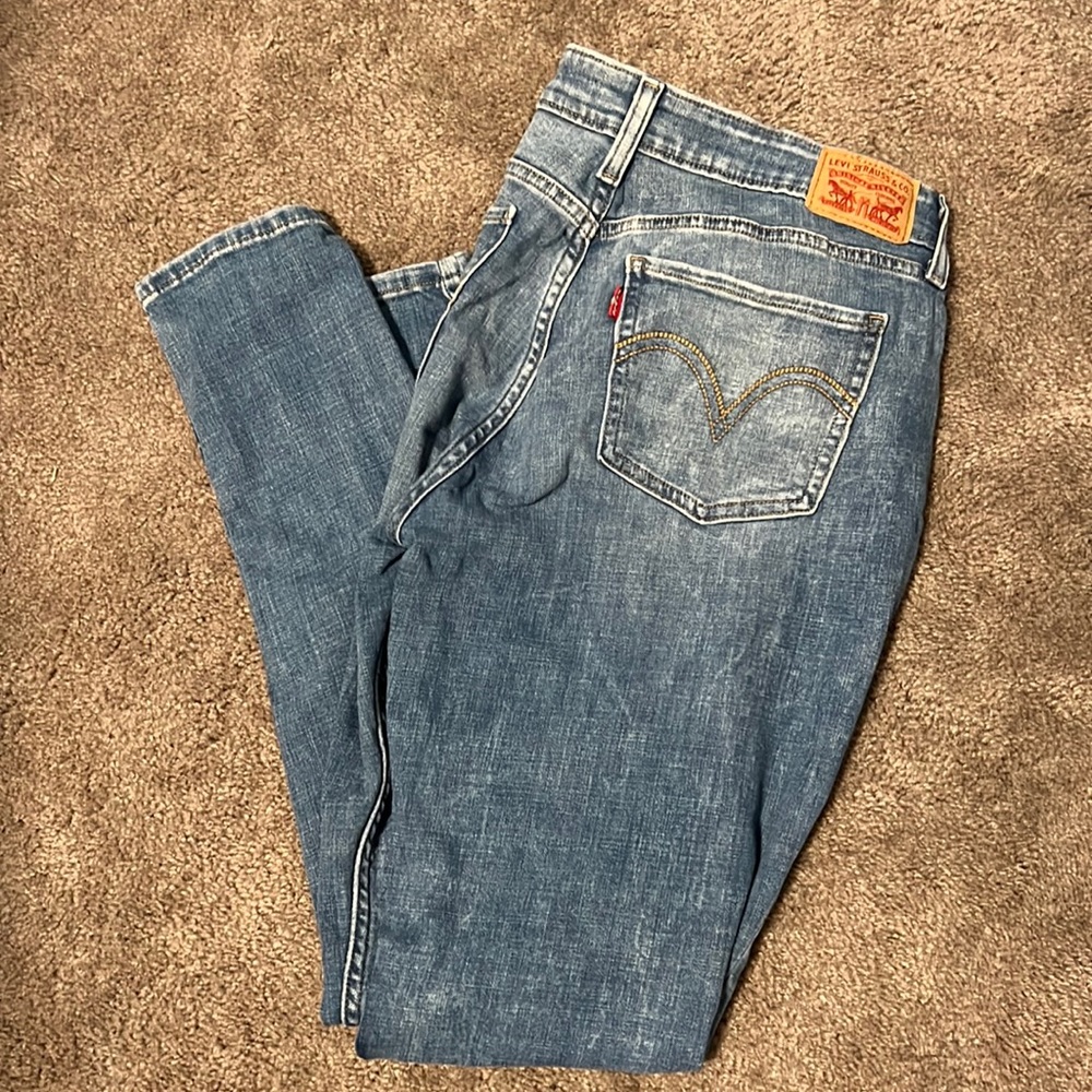 Levis 535 Super Skinny Jeans